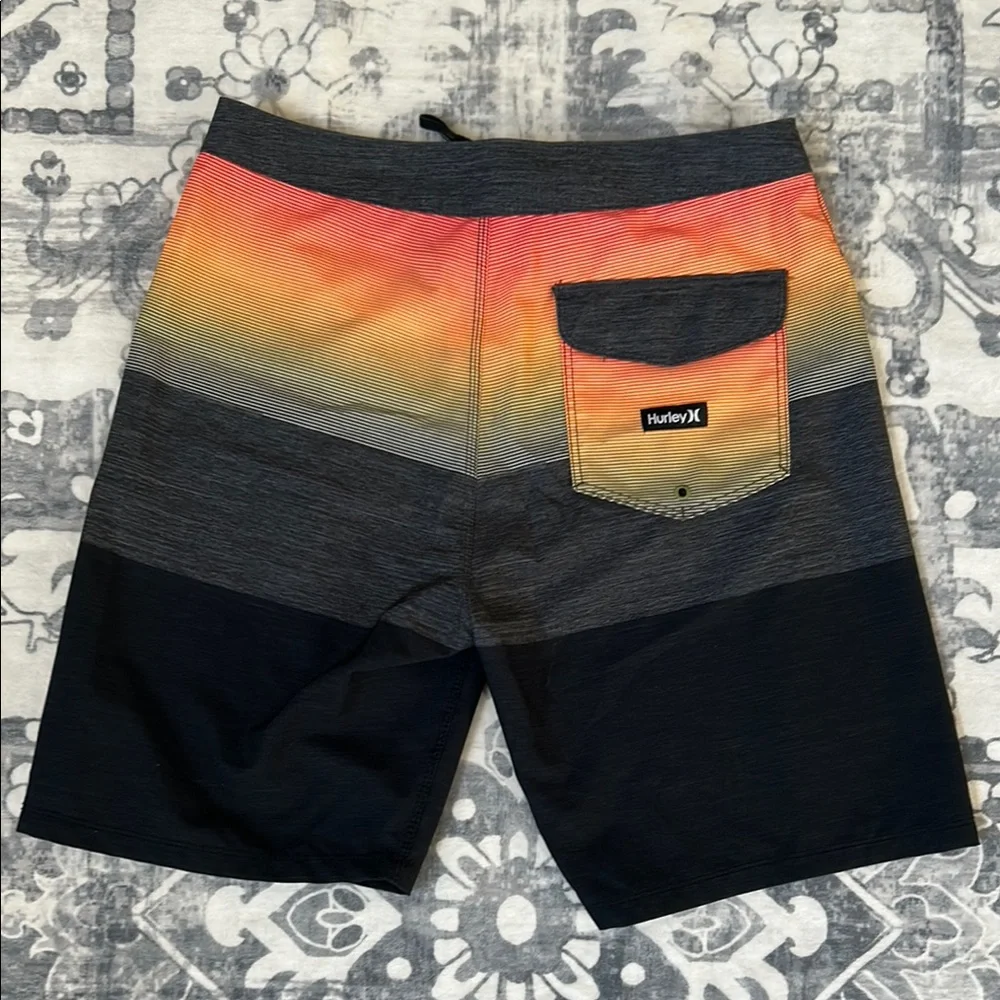 Hurley Men's Sunset Gradient Board Shorts Size 30 - Picture 2 of 7